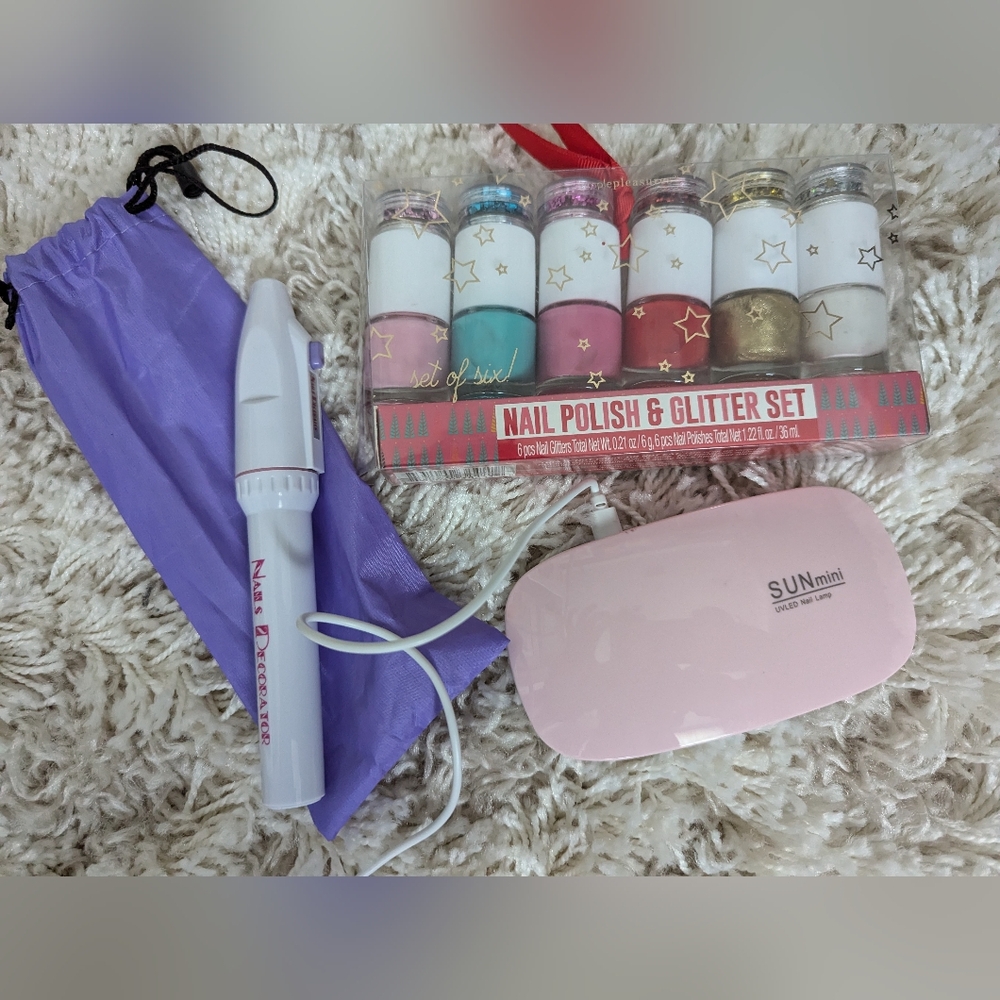 Nail kit